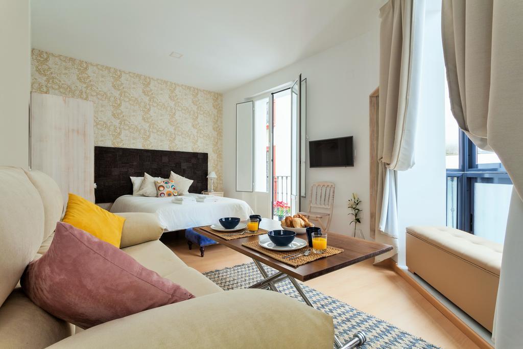 Hostly Acetres 1A Loft In City Center, Comunal Terrace, Fibre,Parking Optional Sevilla Kültér fotó