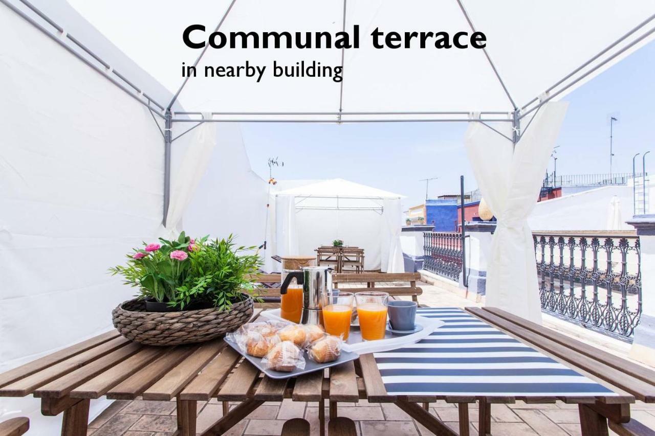 Hostly Acetres 1A Loft In City Center, Comunal Terrace, Fibre,Parking Optional Sevilla Kültér fotó